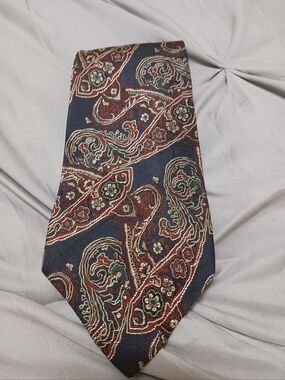 Vtg Polo By Ralph Lauren Navy/ Red Paisley Silk Tie